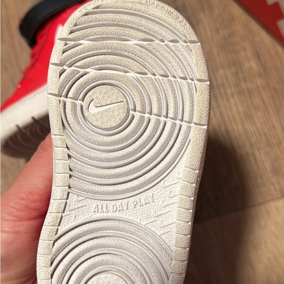 Nike Red and White High-Top Sneakers toddler size 5 - Picture 4 of 5